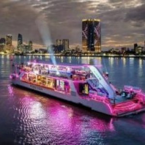 Bữa tối sang trọng trên Du thuyền Poseidon Đà Nẵng