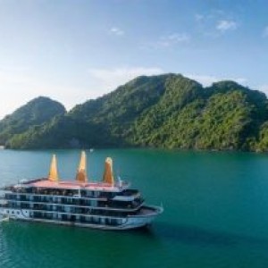 Du thuyền La Regina Grand Lan Hạ – “Nữ hoàng” vịnh xanh