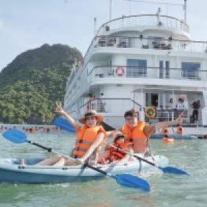 Du thuyền 5 sao giá bao nhiêu ? Top du thuyền VIP nhất