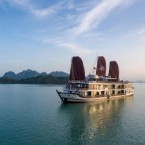 Du thuyền Orchid Trendy – Dịch vụ 5 sao hàng đầu tại vịnh Lan Hạ