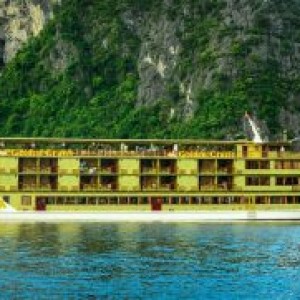 Du thuyền Golden Cruise | Mức giá & Lịch trình tham quan