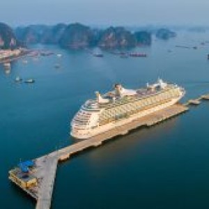 Kinh nghiệm thuê tàu ngủ đêm trên vịnh chi tiết