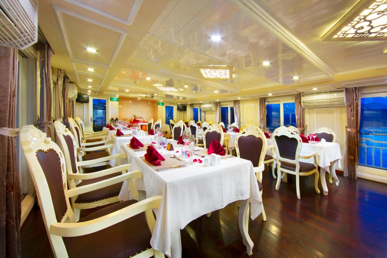 Nhà hàng du thuyền Signature Suite Hạ Long 