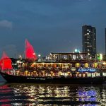 Du thuyền Hòn Ngọc Viễn Đông trên sông Sài Gòn