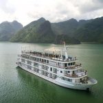 Đẳng cấp nghỉ dưỡng 5 sao cùng du thuyền Paradise Grand