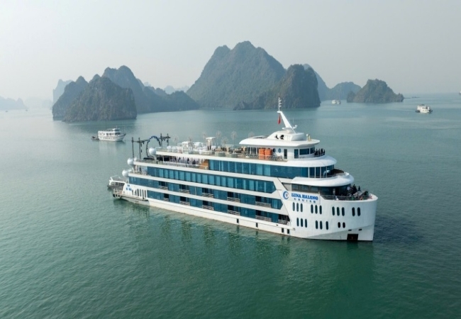 Du thuyền Luna – Biểu tượng đẳng cấp du thuyền vịnh Hạ Long